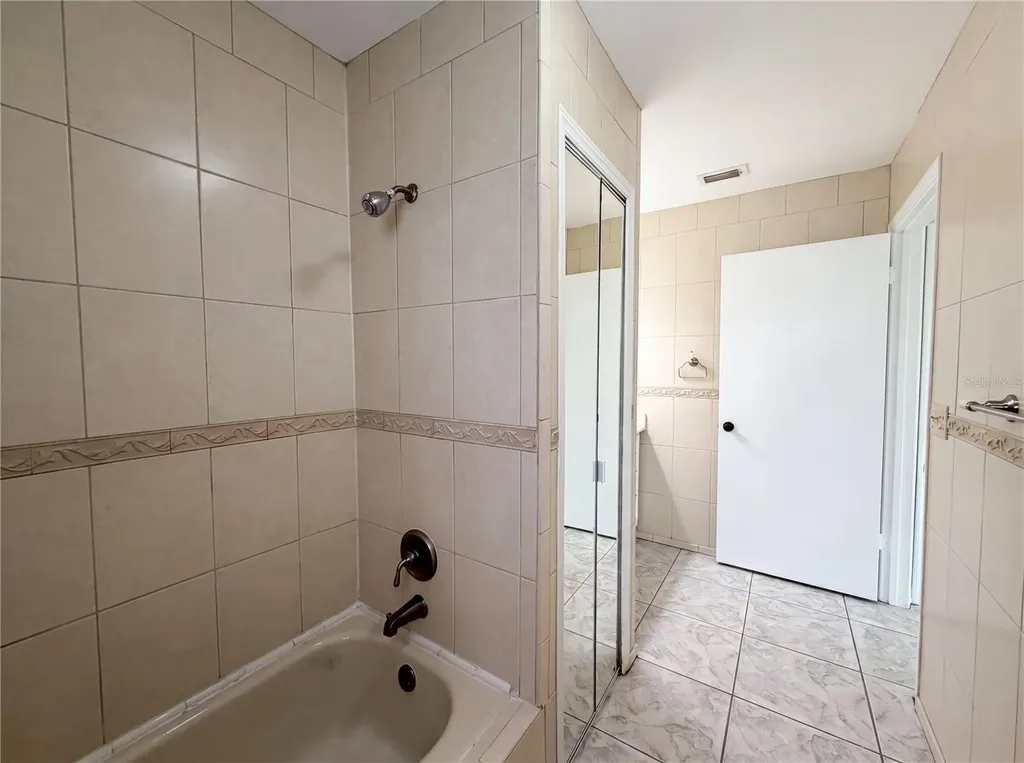 1838 N Pebble Beach Boulevard Sun City Center FL 33573