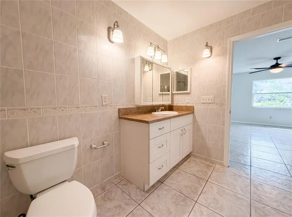 1838 N Pebble Beach Boulevard Sun City Center FL 33573