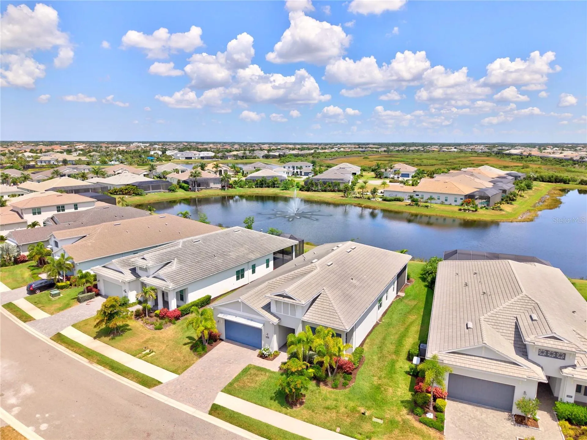8154 Redonda Loop Lakewood Ranch FL 34202