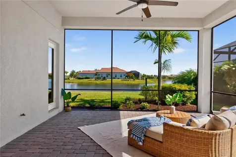8154 Redonda Loop Lakewood Ranch FL 34202