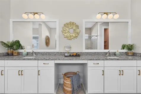8154 Redonda Loop Lakewood Ranch FL 34202
