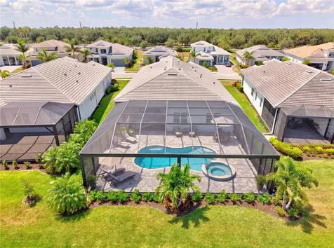 8154 Redonda Loop Lakewood Ranch FL 34202