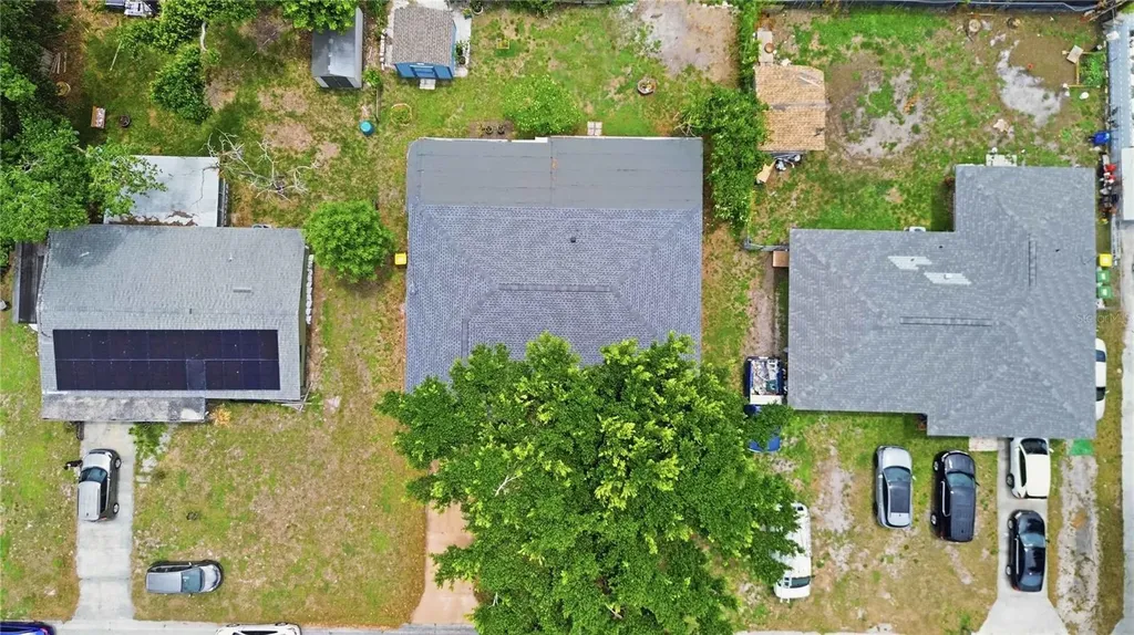 330 Crosby Court Sarasota FL 34237