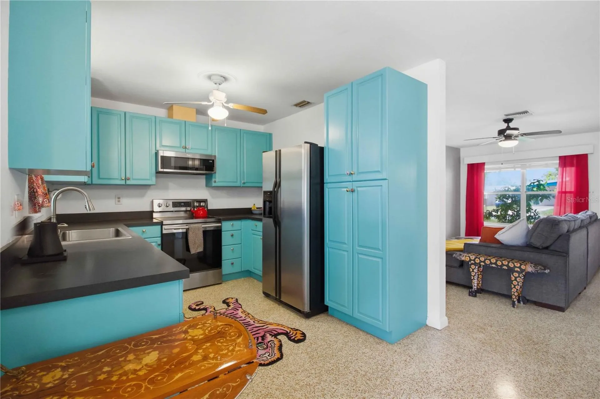 330 Crosby Court Sarasota FL 34237