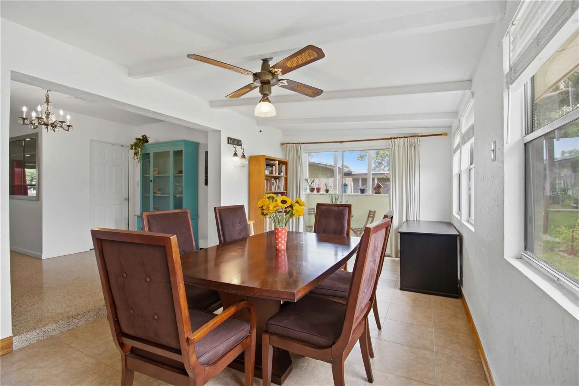 330 Crosby Court Sarasota FL 34237