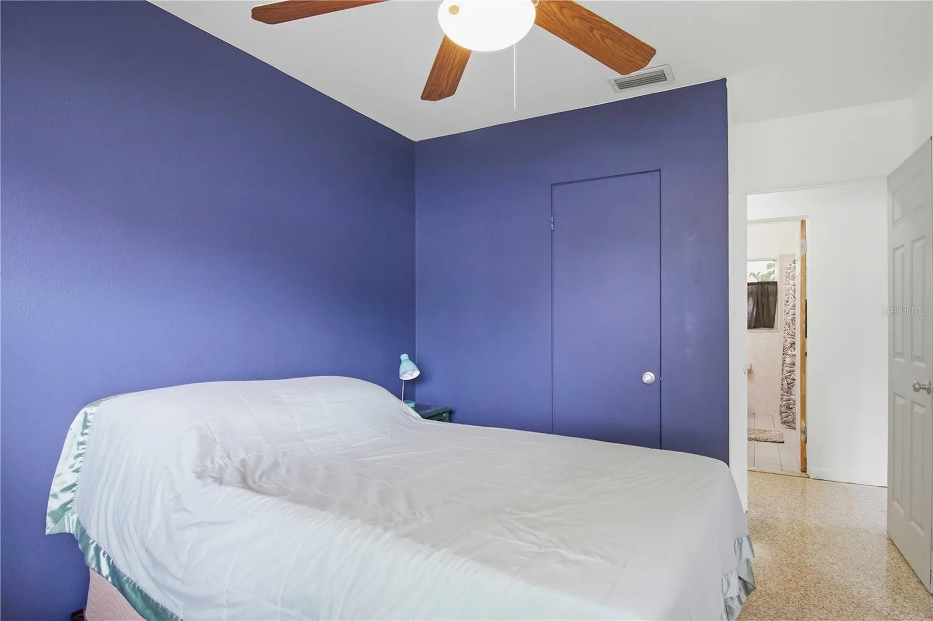 330 Crosby Court Sarasota FL 34237