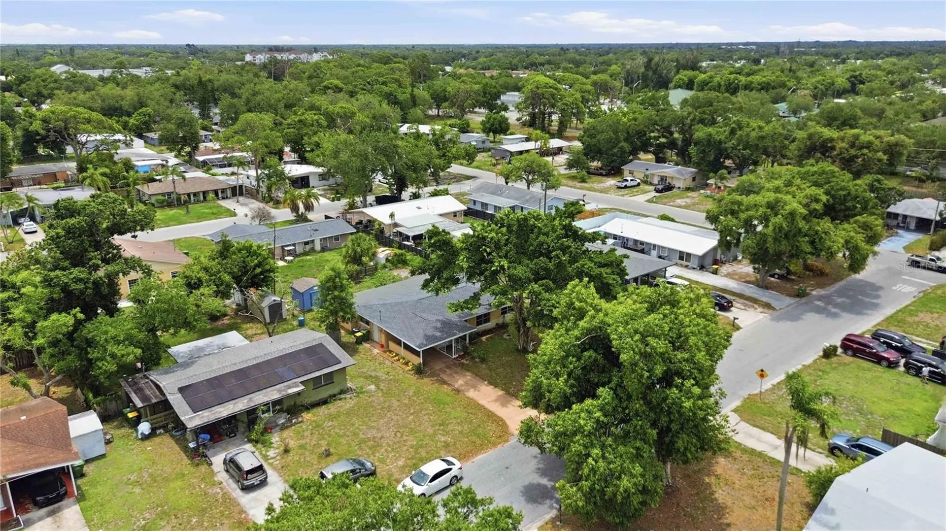 330 Crosby Court Sarasota FL 34237
