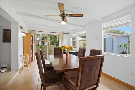 330 Crosby Court Sarasota FL 34237
