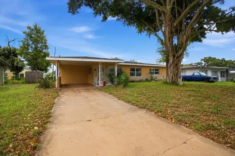330 Crosby Court Sarasota FL 34237