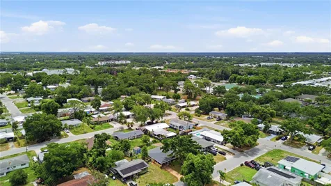 330 Crosby Court Sarasota FL 34237