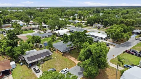 330 Crosby Court Sarasota FL 34237