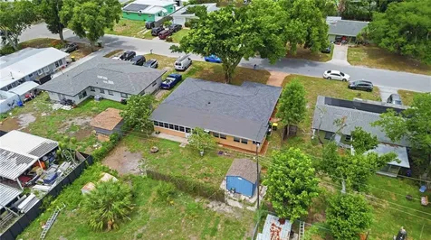330 Crosby Court Sarasota FL 34237