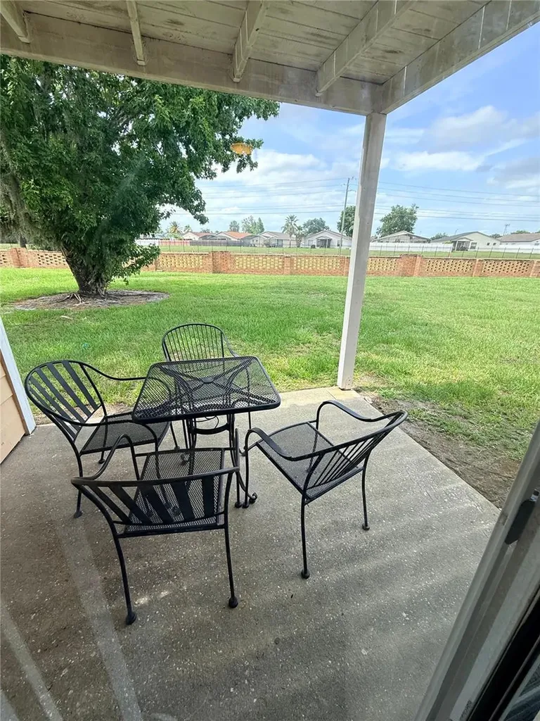 2490 Sweetwater Club Circle Kissimmee FL 34746