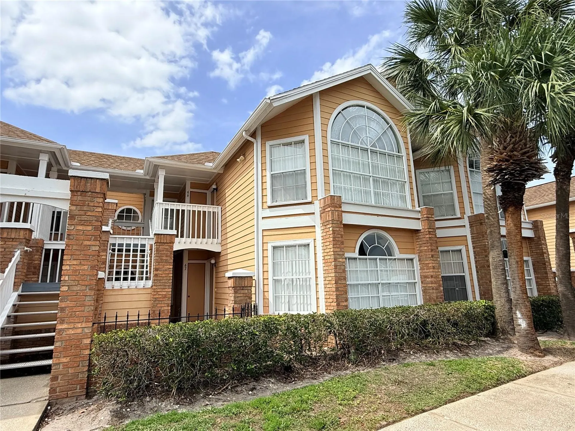 2490 Sweetwater Club Circle Kissimmee FL 34746
