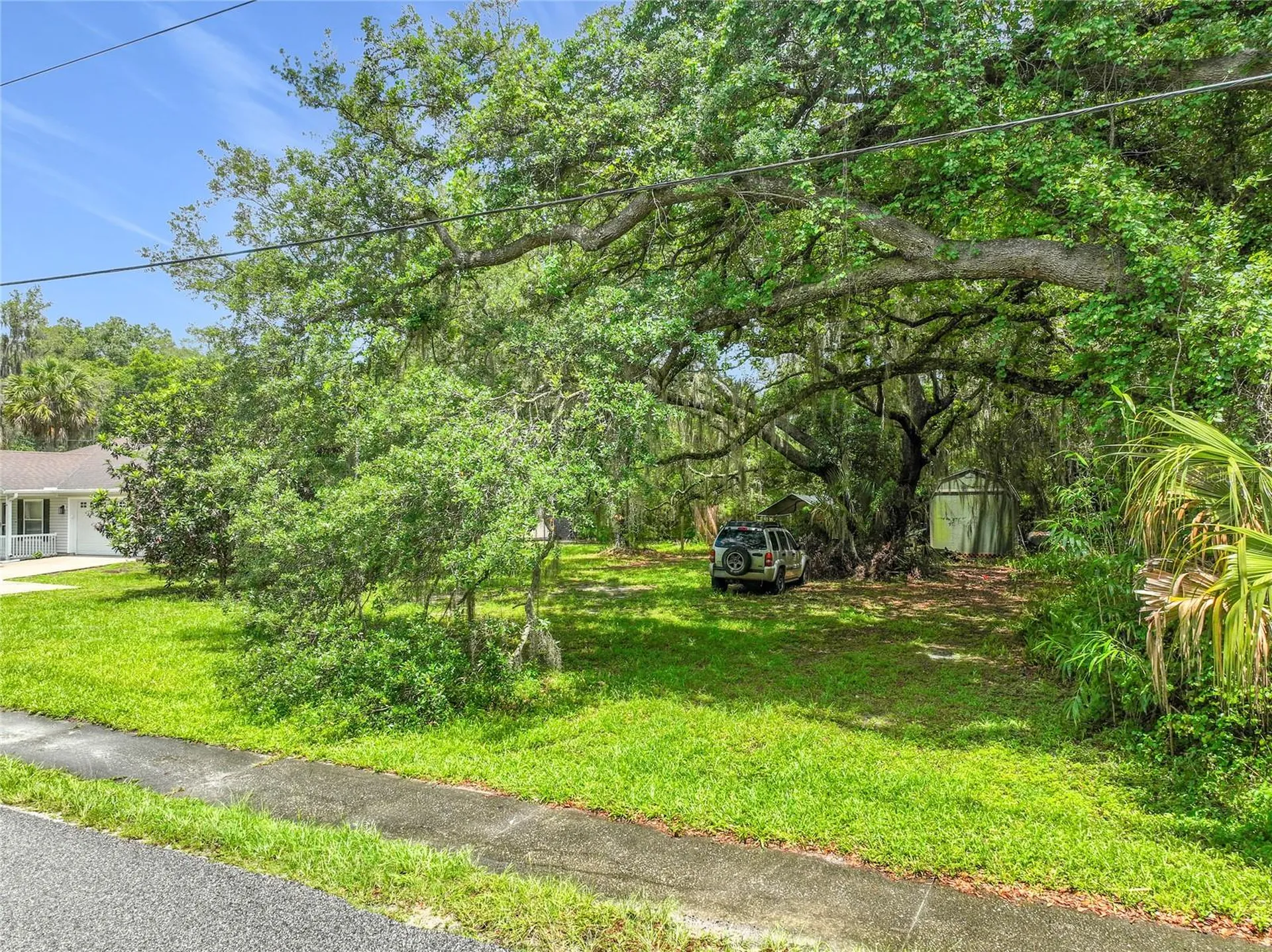 175 N Summit Avenue Lake Helen FL 32744
