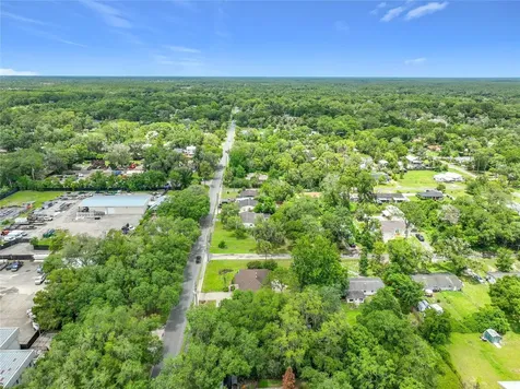 175 N Summit Avenue Lake Helen FL 32744