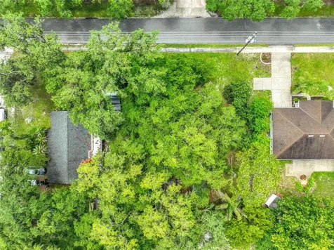 175 N Summit Avenue Lake Helen FL 32744