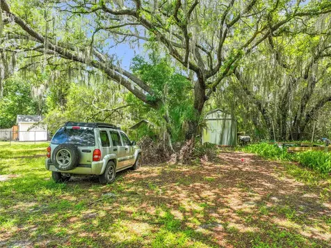 175 N Summit Avenue Lake Helen FL 32744