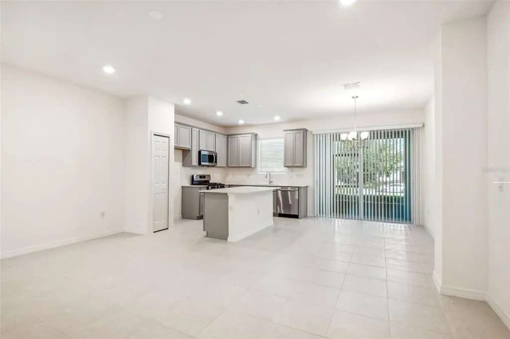 5756 Spotted Harrier Way Lithia FL 33547