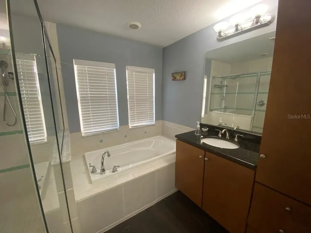 16125 Churchview Drive Lithia FL 33547