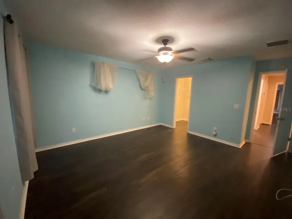 16125 Churchview Drive Lithia FL 33547