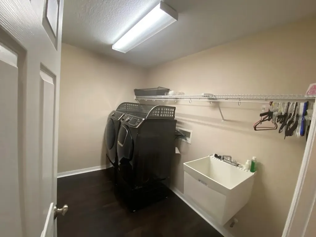 16125 Churchview Drive Lithia FL 33547
