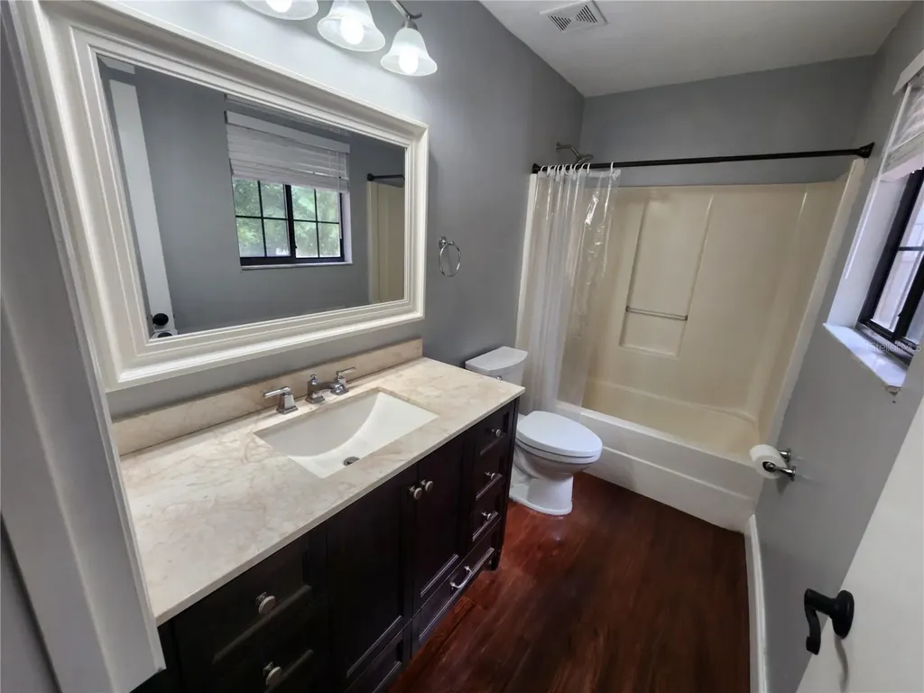 823 SW 58th Terrace Gainesville FL 32607