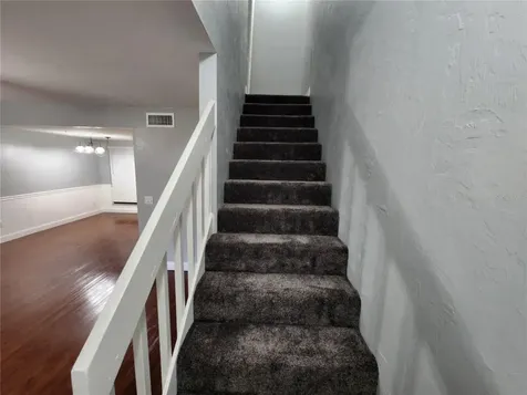 823 SW 58th Terrace Gainesville FL 32607