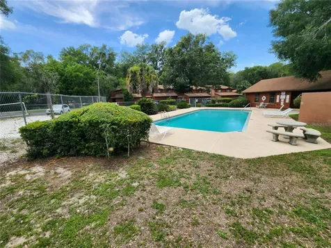 823 SW 58th Terrace Gainesville FL 32607