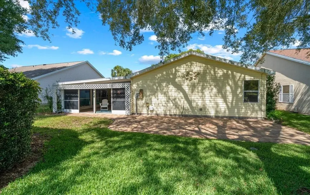 1133 Del Toro Drive Lady Lake FL 32159