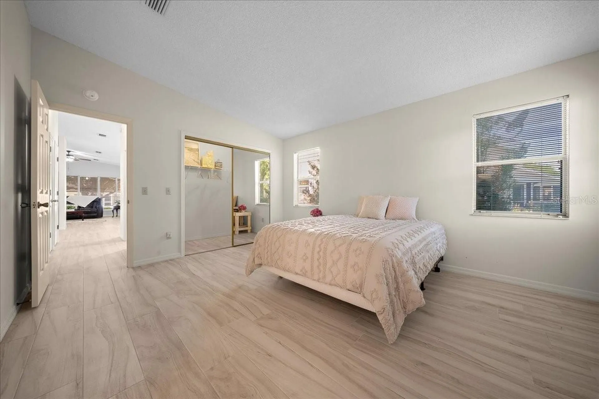 1133 Del Toro Drive Lady Lake FL 32159