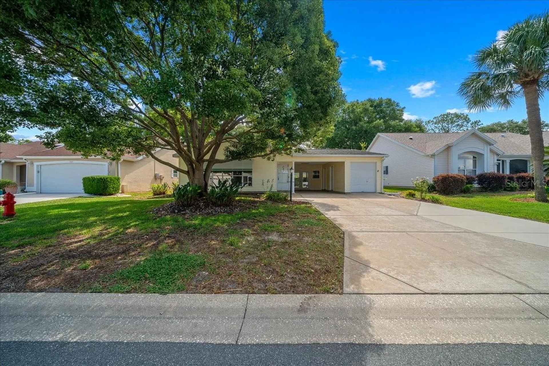 1133 Del Toro Drive Lady Lake FL 32159