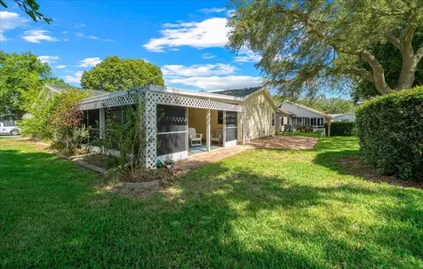1133 Del Toro Drive Lady Lake FL 32159