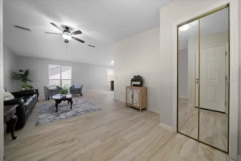 1133 Del Toro Drive Lady Lake FL 32159