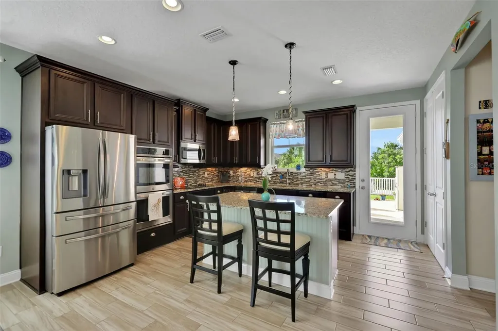 27 Sandy Beach Way Palm Coast FL 32137