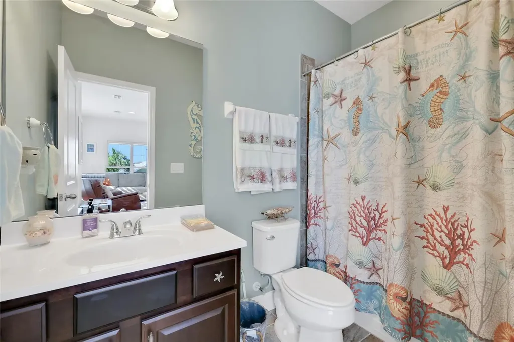 27 Sandy Beach Way Palm Coast FL 32137