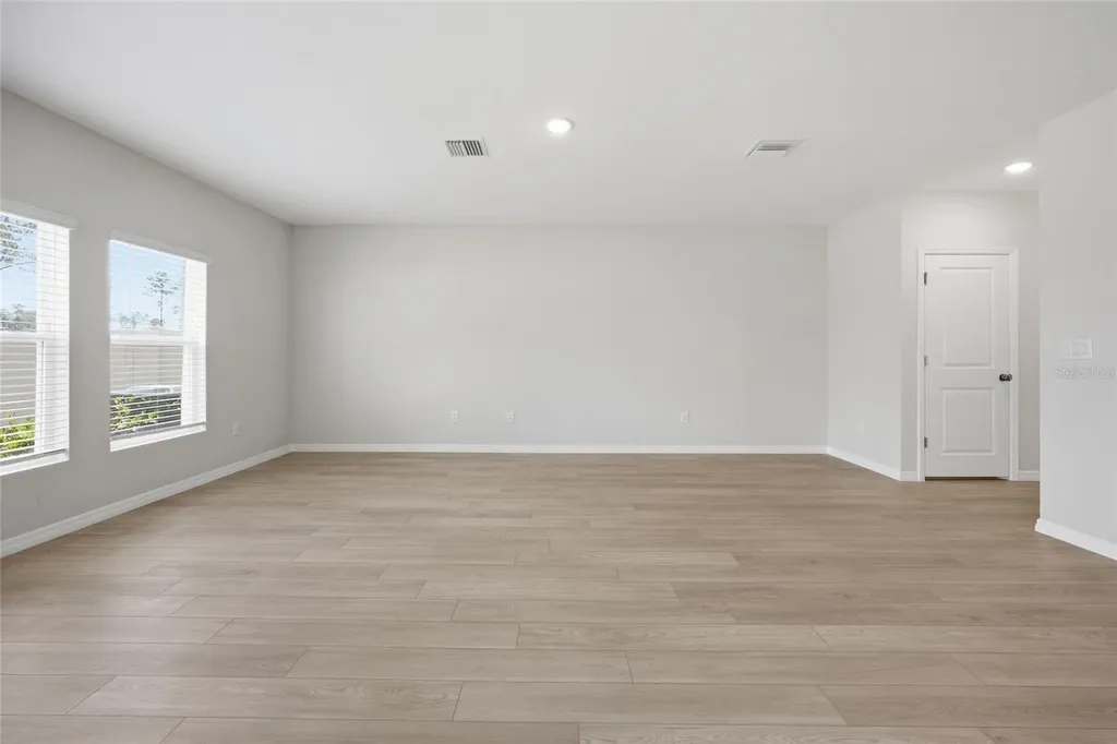 37114 Sagemoor Drive Zephyrhills FL 33541