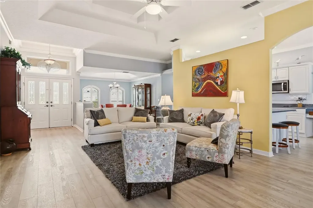 13 College Court Palm Coast FL 32137