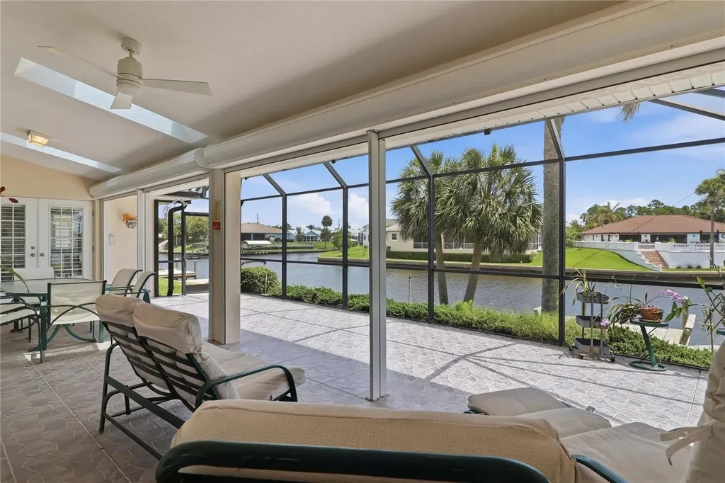 13 College Court Palm Coast FL 32137