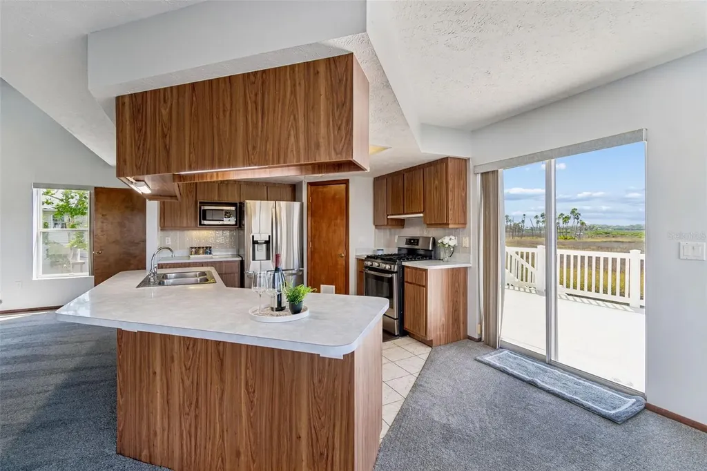 5247 Tropical Point Weeki Wachee FL 34607