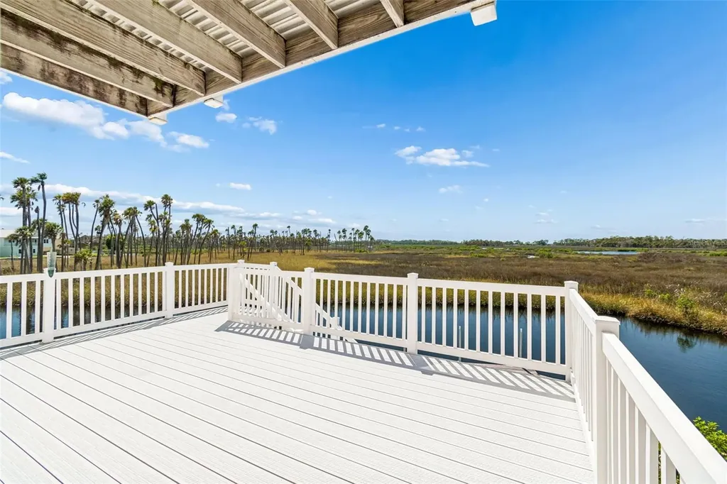 5247 Tropical Point Weeki Wachee FL 34607