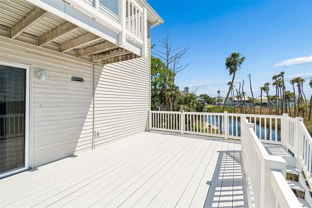 5247 Tropical Point Weeki Wachee FL 34607