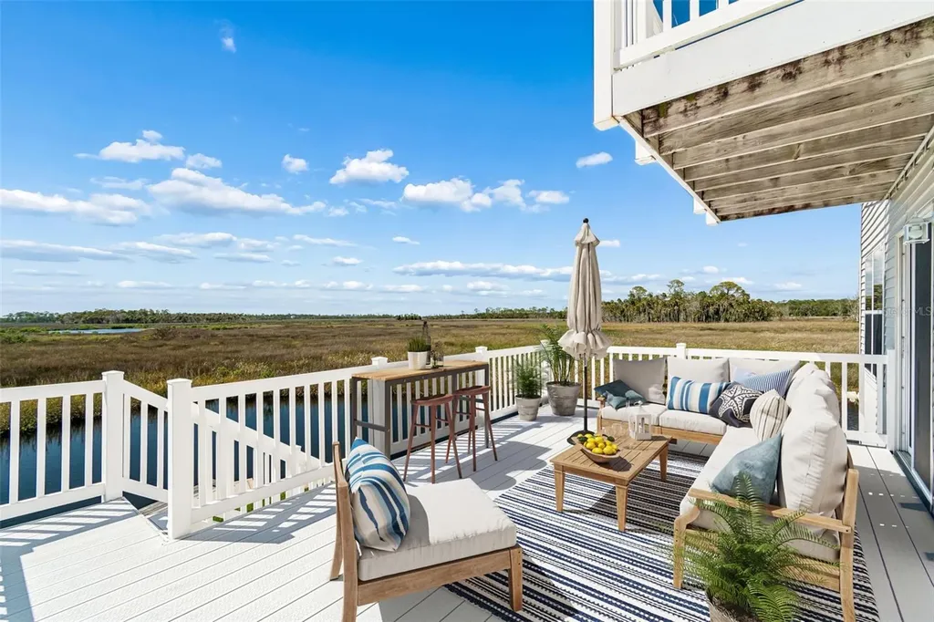 5247 Tropical Point Weeki Wachee FL 34607