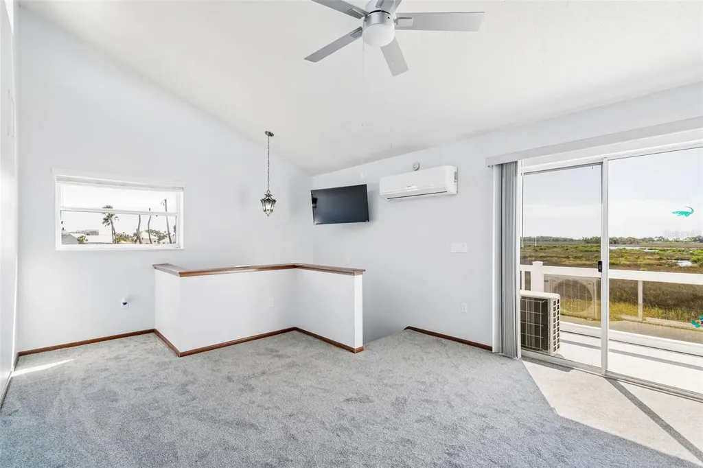 5247 Tropical Point Weeki Wachee FL 34607