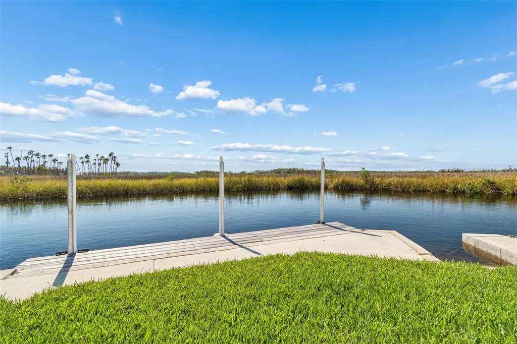 5247 Tropical Point Weeki Wachee FL 34607