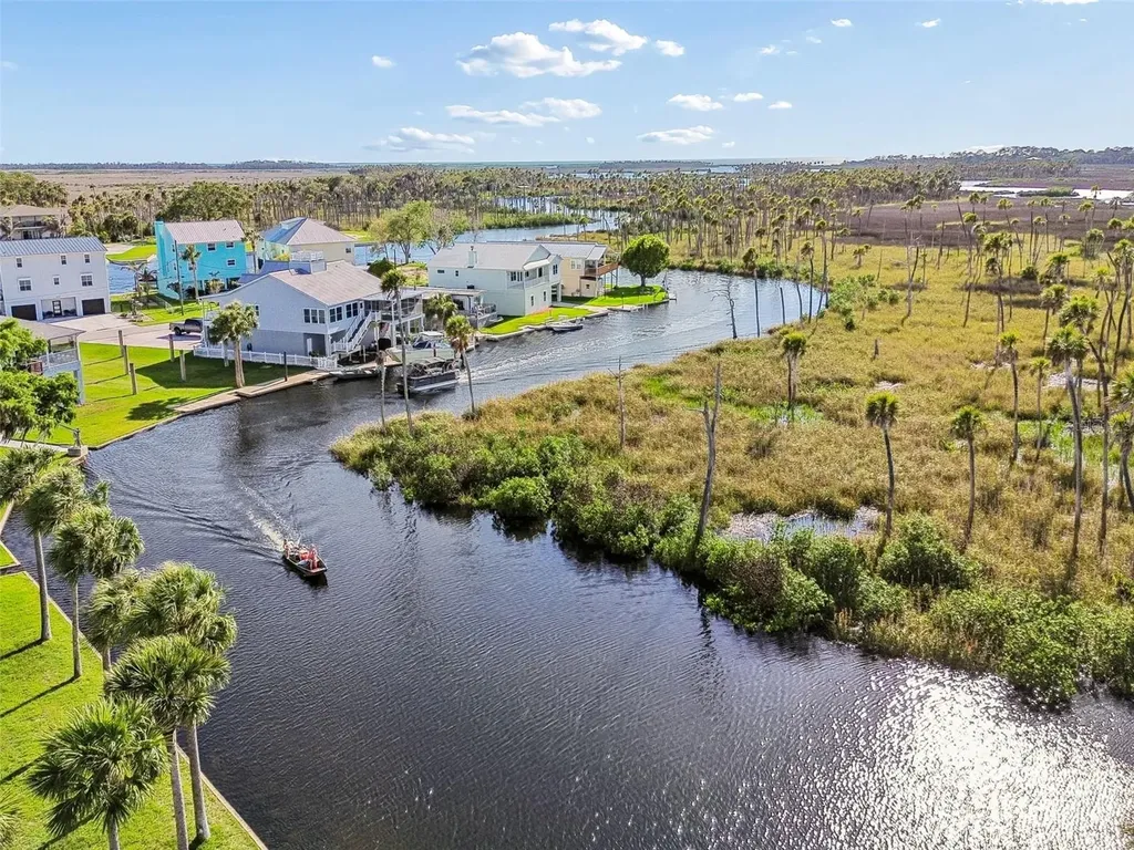 5247 Tropical Point Weeki Wachee FL 34607