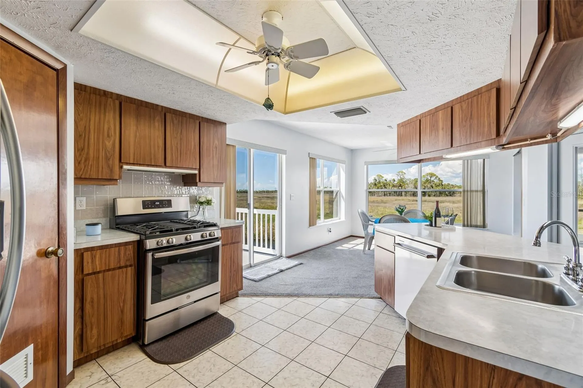 5247 Tropical Point Weeki Wachee FL 34607