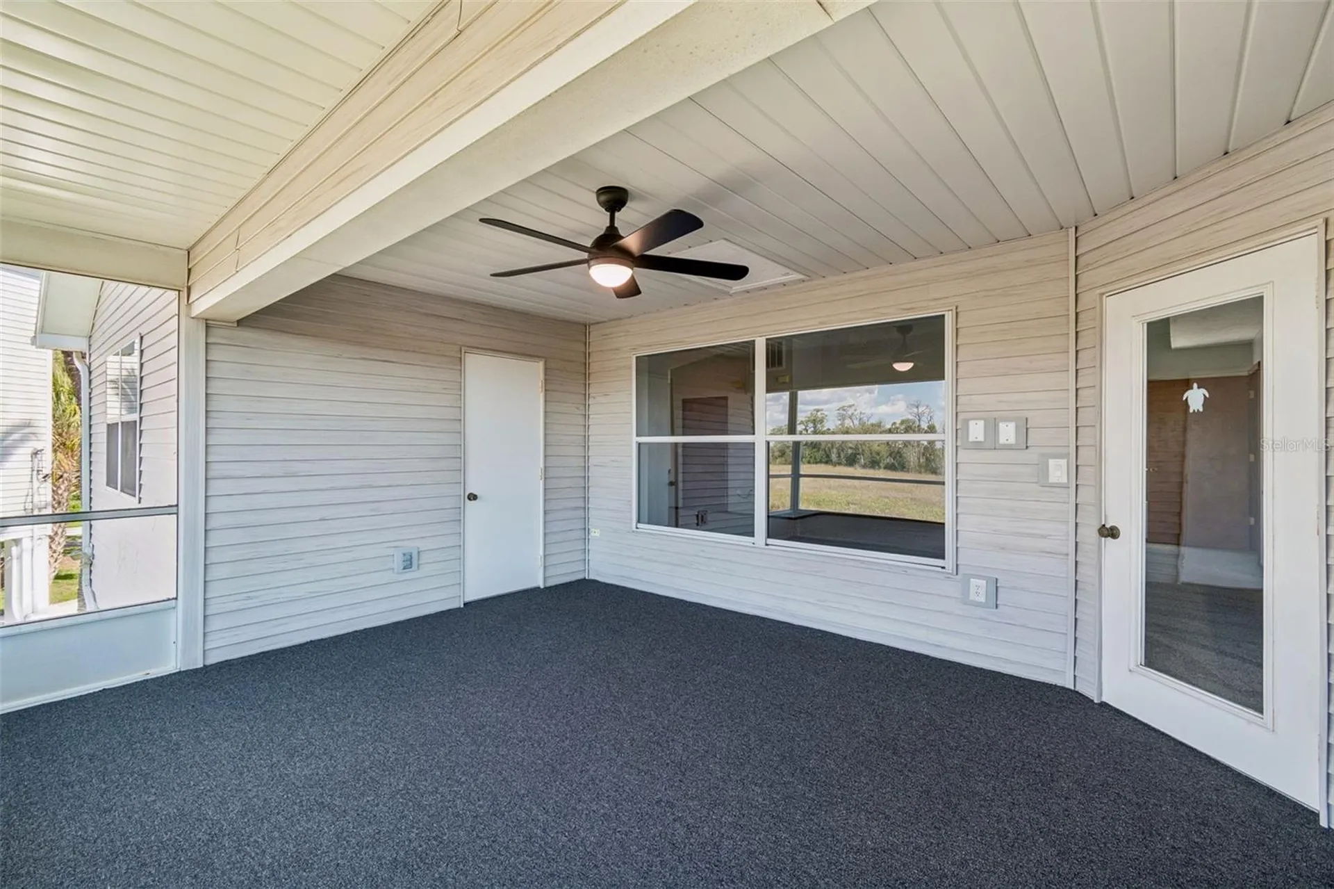 5247 Tropical Point Weeki Wachee FL 34607