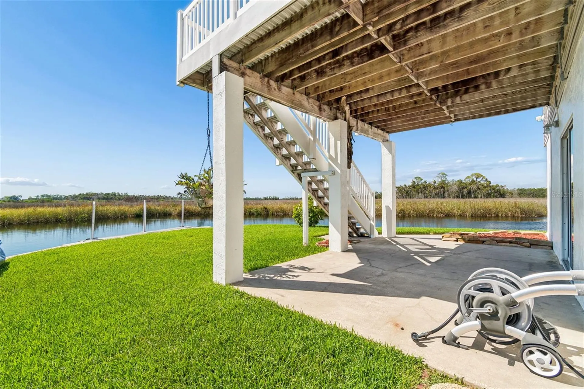 5247 Tropical Point Weeki Wachee FL 34607