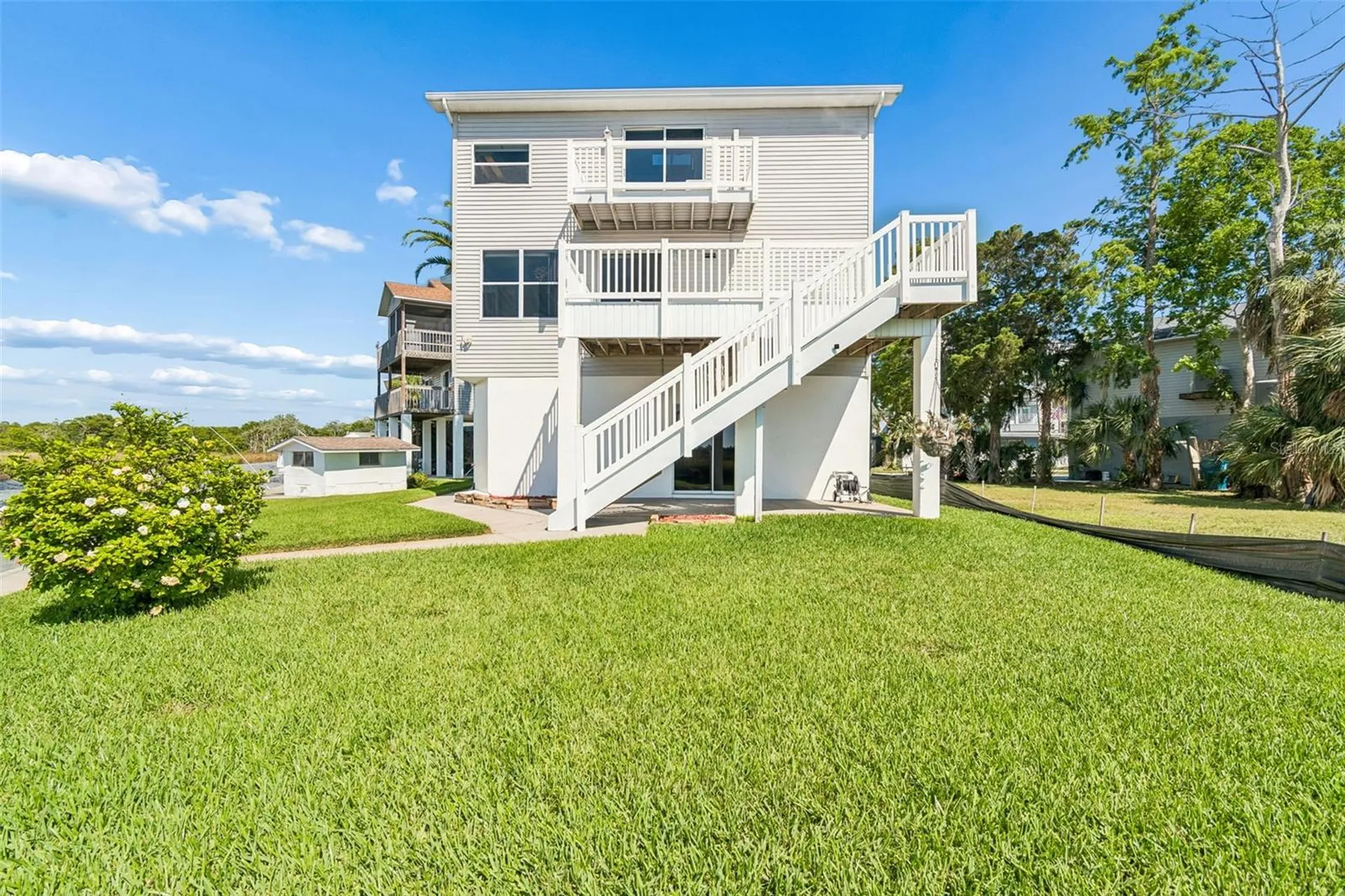 5247 Tropical Point Weeki Wachee FL 34607